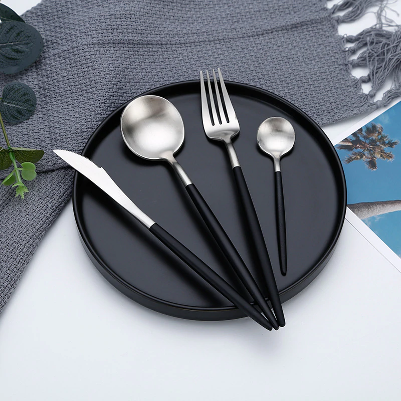 Flawless Dinner Cutlery Set